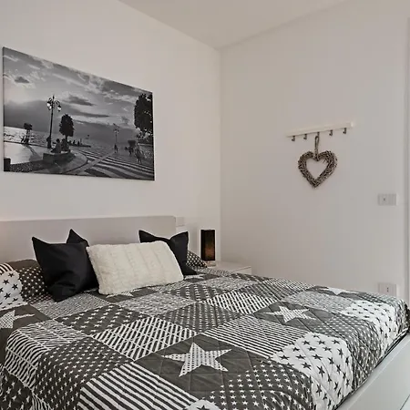 Appartement Casa Erika - Regarda Travel Lazise