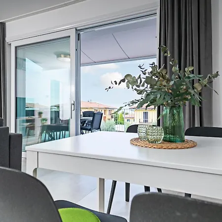Appartement Casa Erika - Regarda Travel *