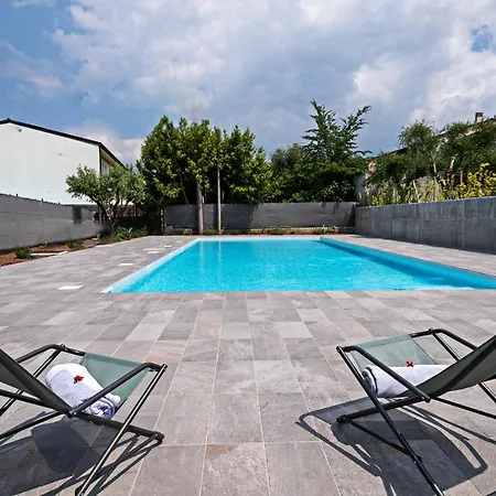 Casa Erika - Regarda Travel Appartement